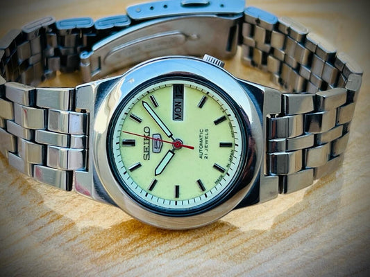 Vintage Seiko 5 Automatic Radium Dial 4227-00H0 Unisex Watch 32mm
