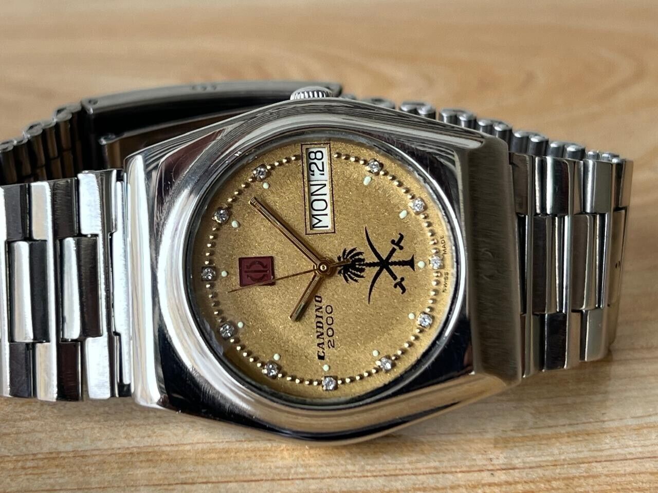 Vintage Candino 2000 Diamond Dial Automatic 34mm Men’s Watch, Perfect