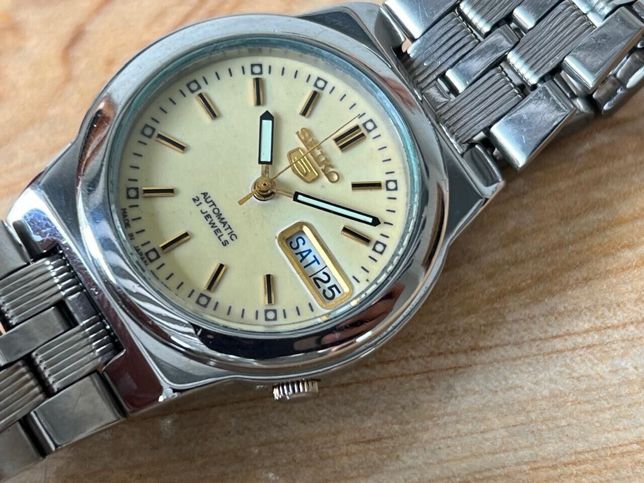 Seiko 5 Lume Dial 7s26 Automatic 21 Jewels 35mm Men’s Watch, Perfect