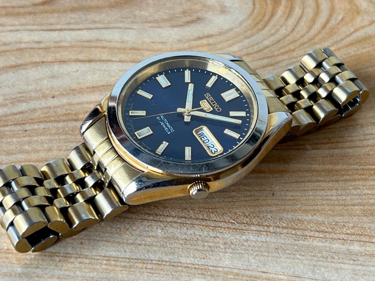 Seiko 5 Blue Dial 7s26-00x0 Automatic 21 Jewels 36mm Men’s Watch, Perfect