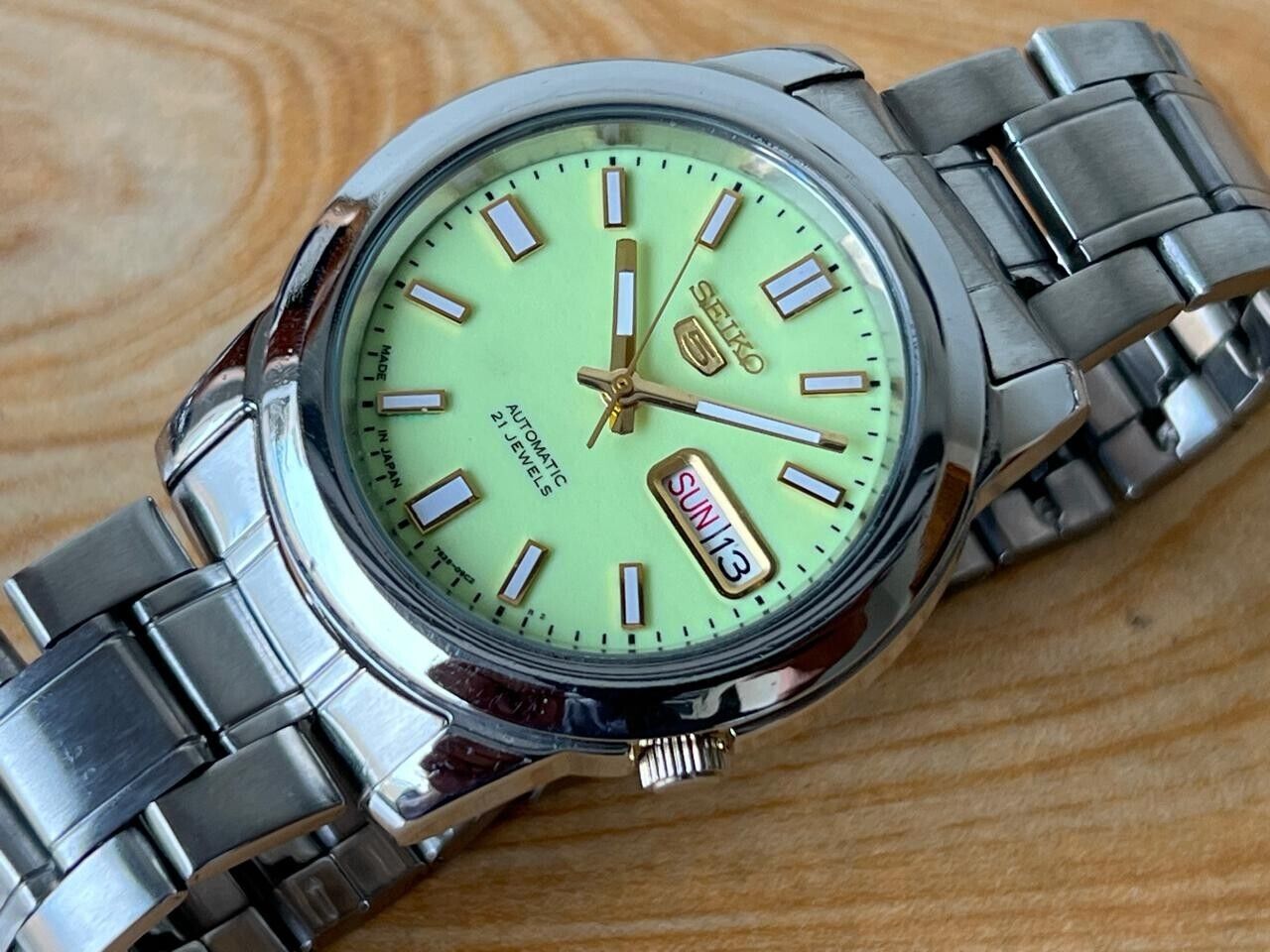 Seiko 5 Lume Dial 7s26-02w0 Automatic 21 Jewels 39mm Men’s Watch, Perfect