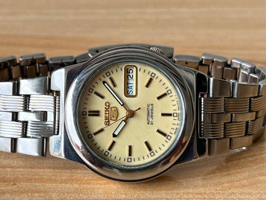 Seiko 5 Lume Dial 7s26 Automatic 21 Jewels 35mm Men’s Watch, Perfect