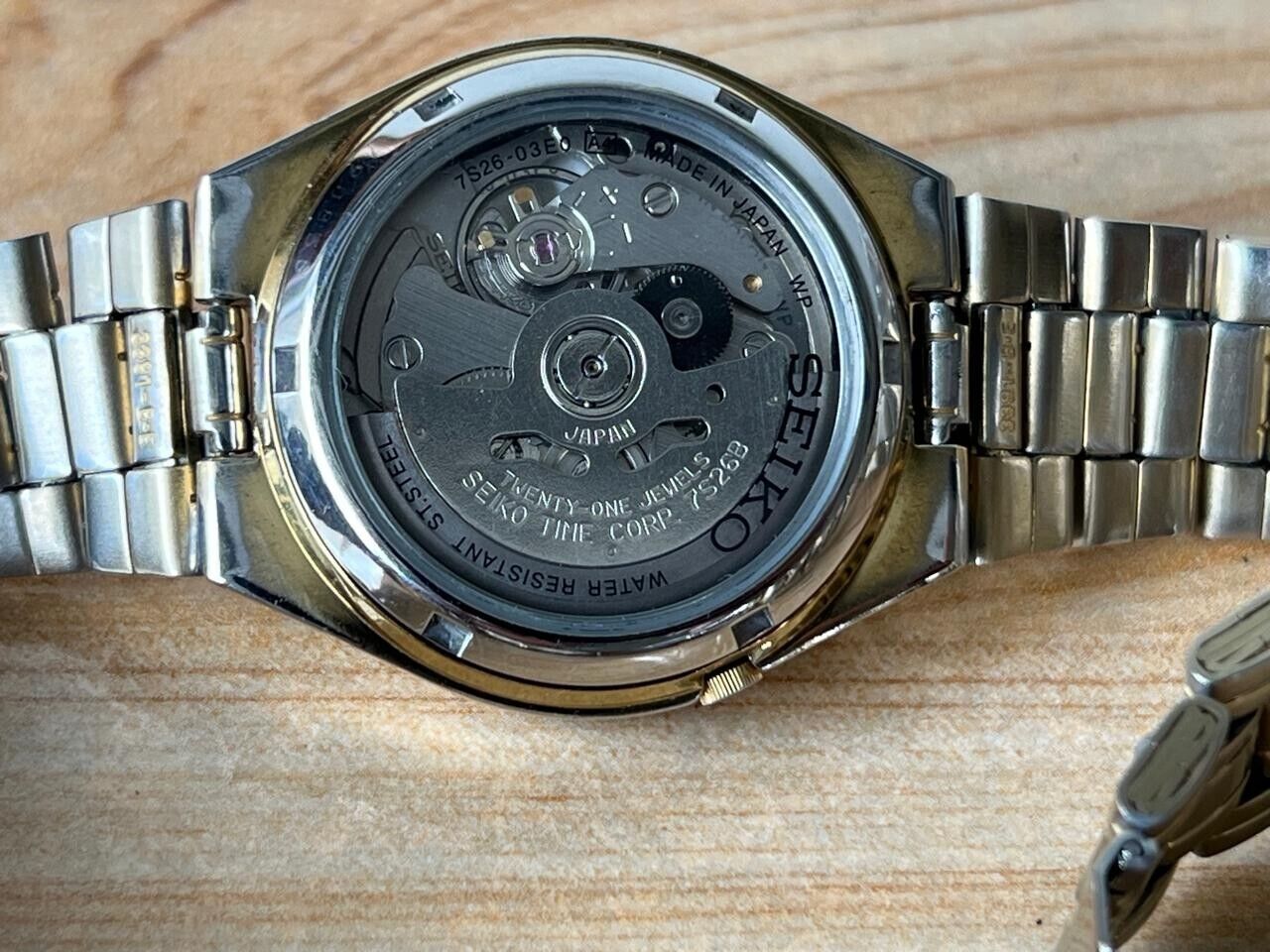 Seiko 5 Lume Dial 7s26-03e0 Automatic 21 Jewels 36mm Men’s Watch, Perfect