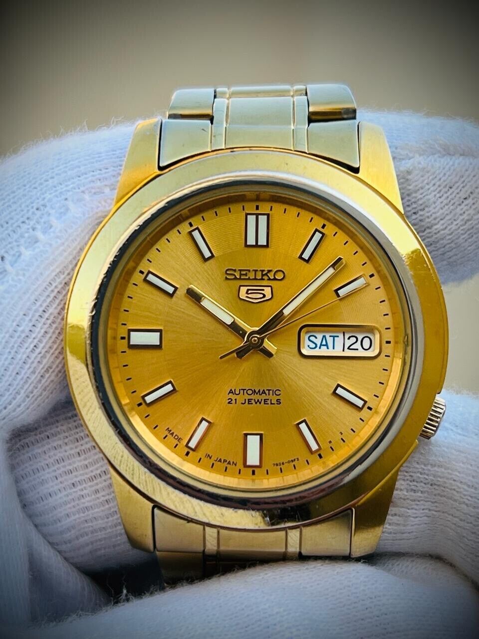 Seiko 5 Automatic 21 Jewels Gold Dial, 7S26-02W0 39mm Men’s Watch