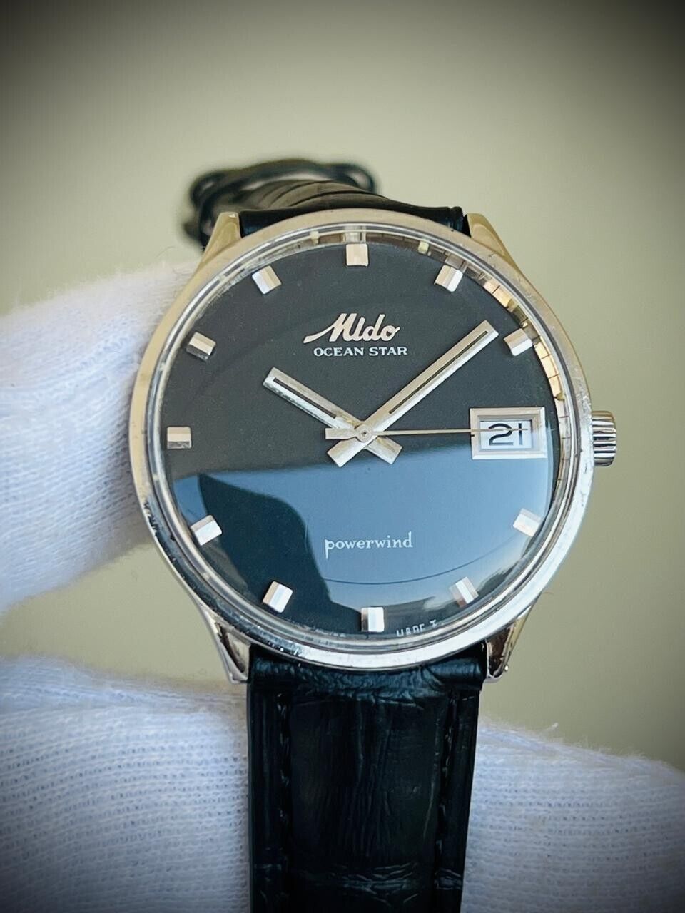 Vintage Mido Ocean Star Powerwind Black Dial Mens Watch 37mm, Swiss Made