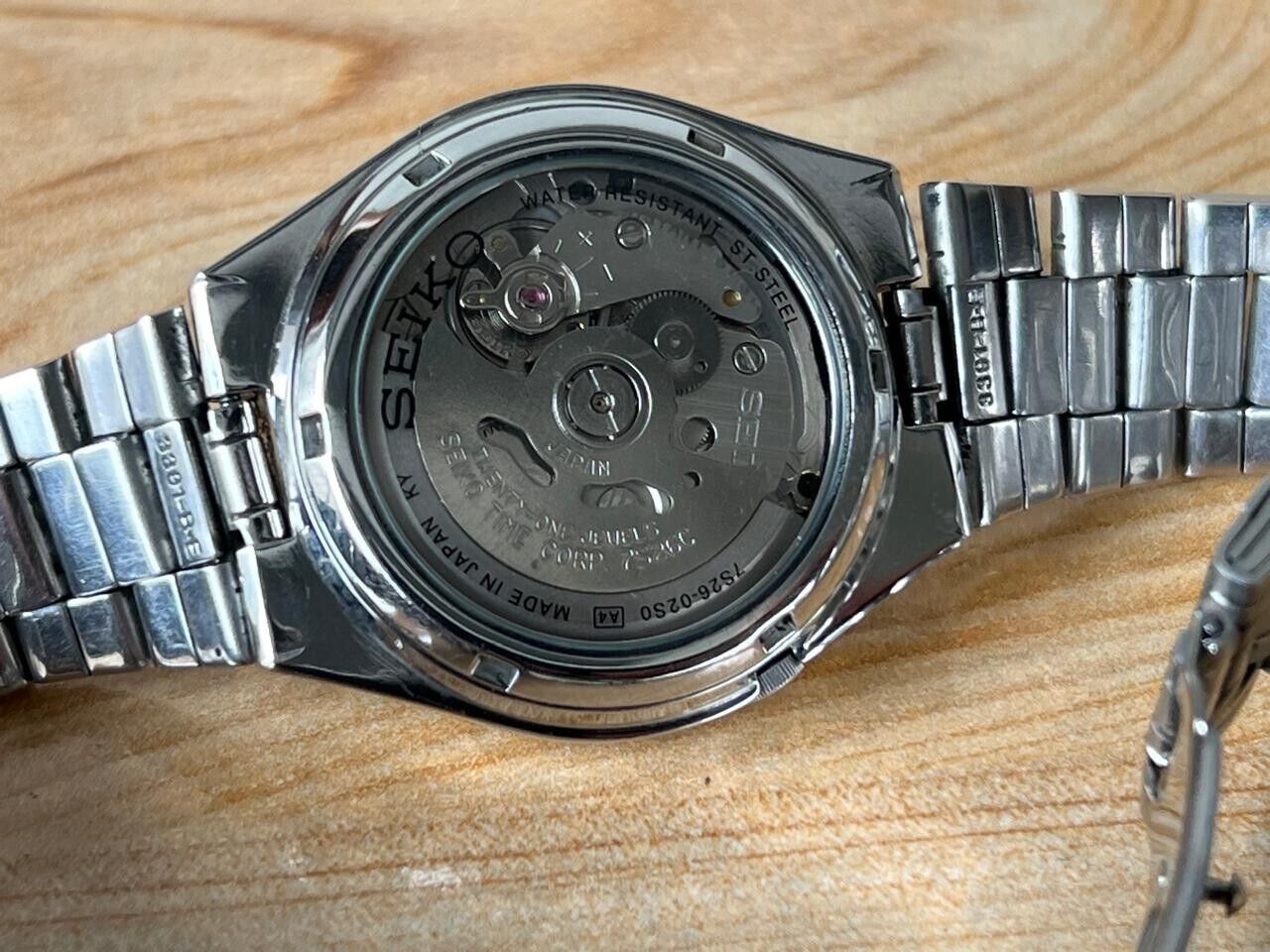 Seiko 5 Black Dial 7s26-02s0 Automatic 21 Jewels 36mm Men’s Watch, Perfect