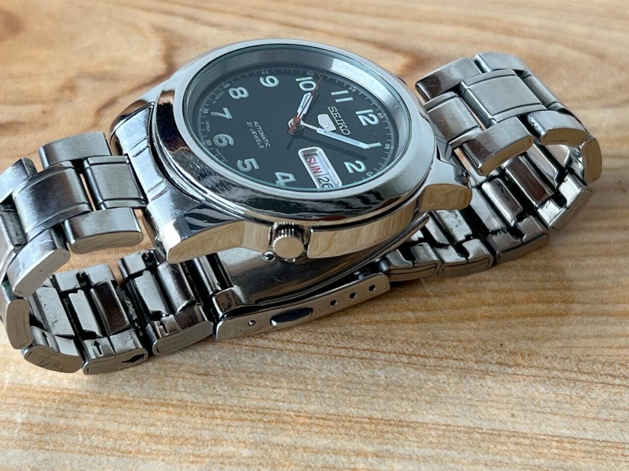 Seiko 5 Black Dial 7s26-02w0 Automatic 21 Jewels 39mm Men’s Watch, Perfect