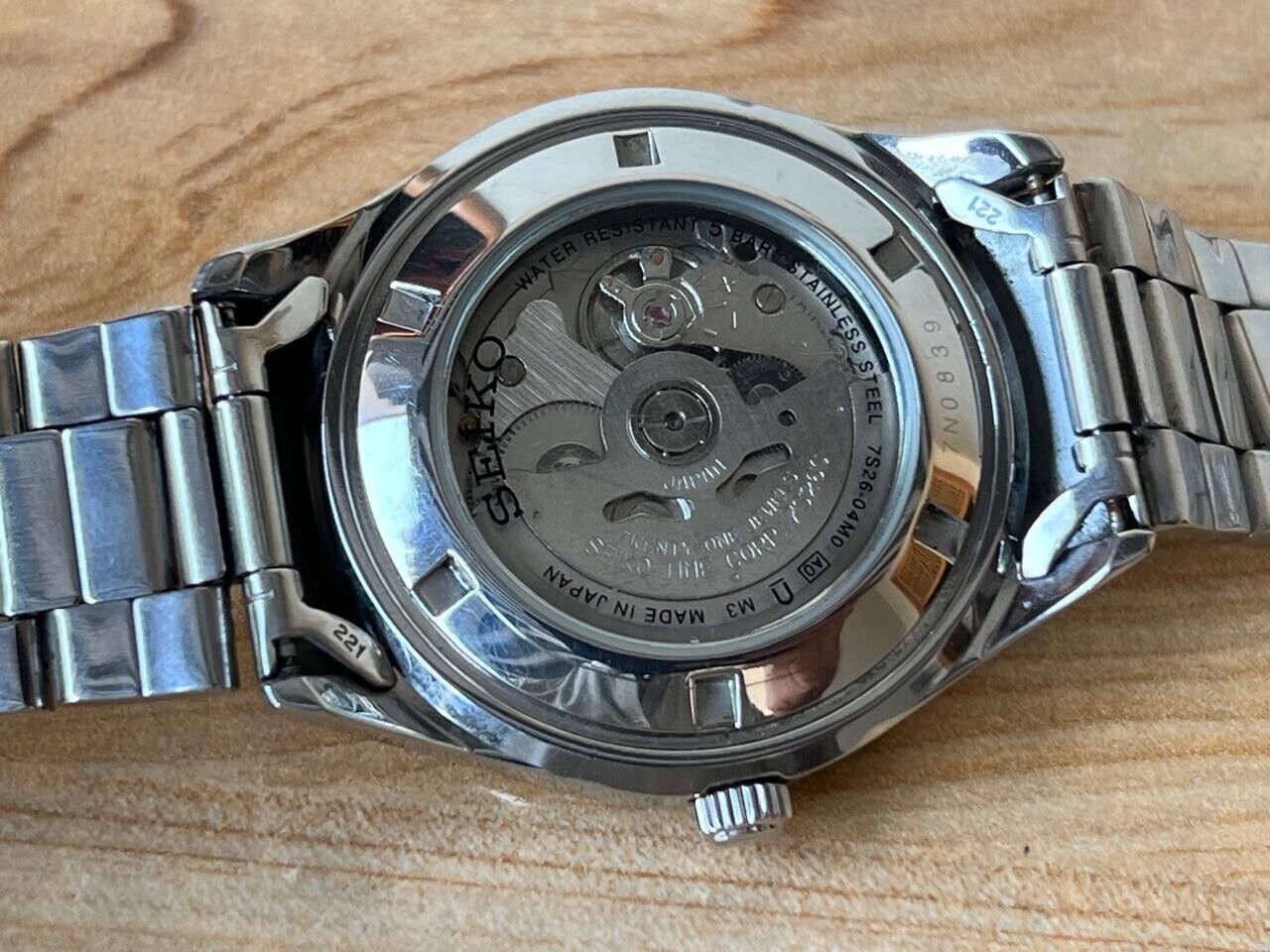 Seiko 5 Black Dial 50m 7s26-04m0 Automatic 42mm Men’s Watch, Perfect