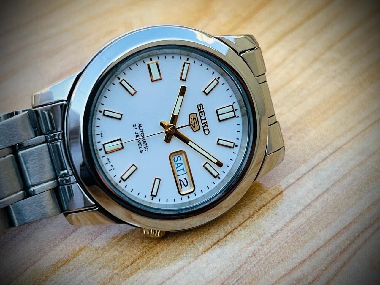 Seiko 5 Automatic 21 Jewels White Dial 7S26-02W0 39mm Men’s Watch