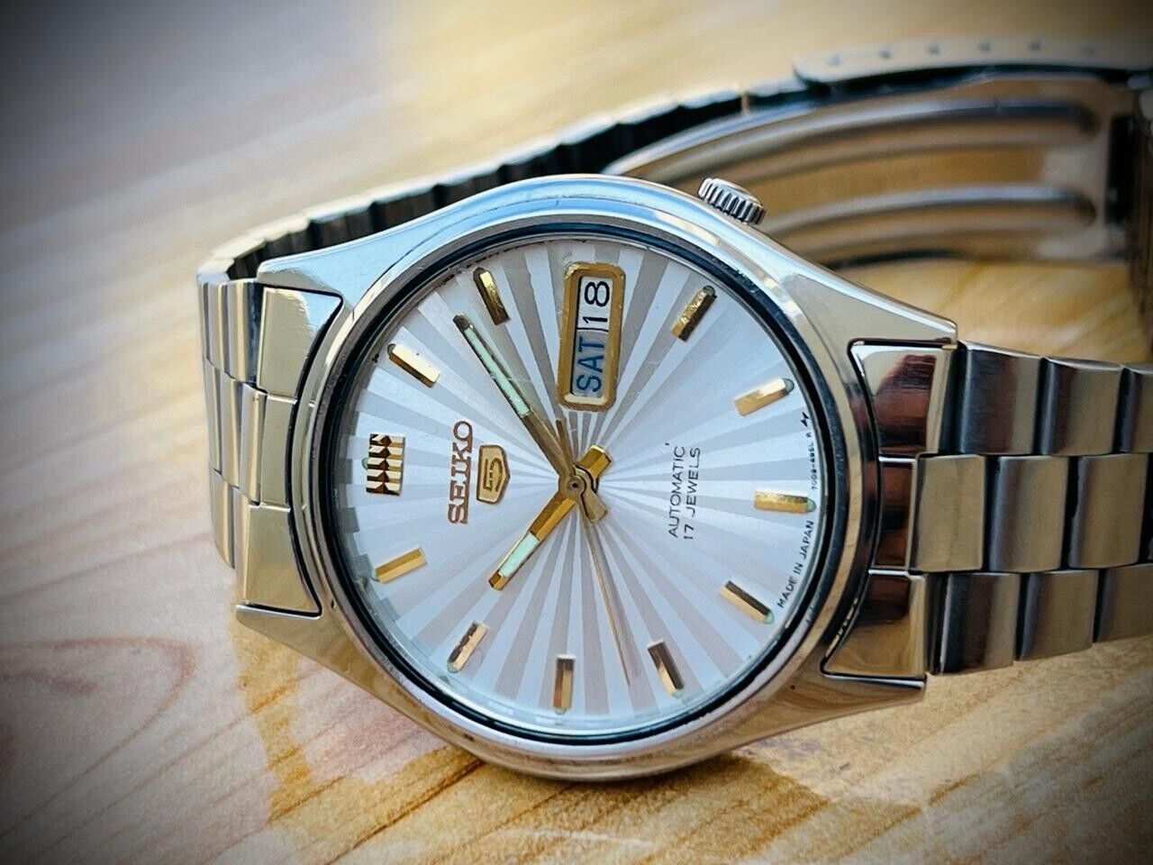 Vintage Seiko 5 Automatic 21 Jewels Rare Dial 7009-3101 Mens Watch 36mm