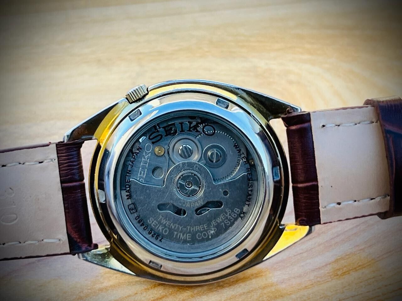 Seiko 5 Automatic Gold Dial 21 Jewels 7s26-0480 Japan 37mm