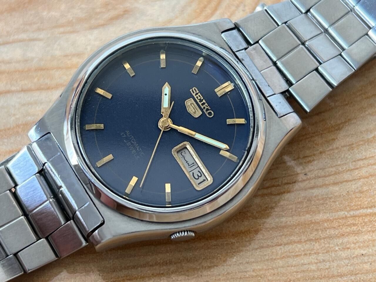 Vintage Seiko 5 Blue 7009-3041 Automatic 37mm Men’s Watch, Perfect