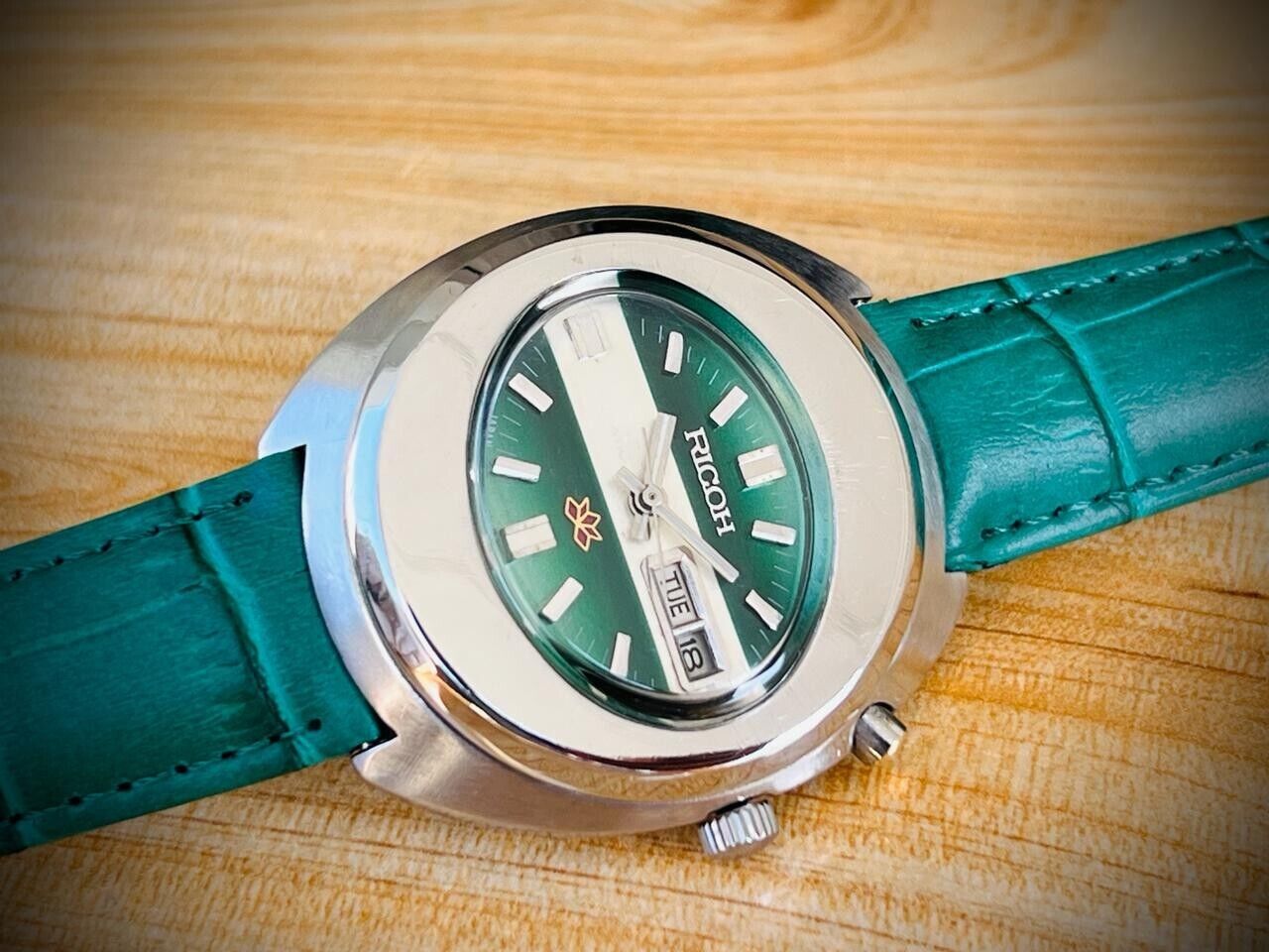 Vintage Watch Ricoh Green Dial 21J Automatic Rare 40mm Mens Watch