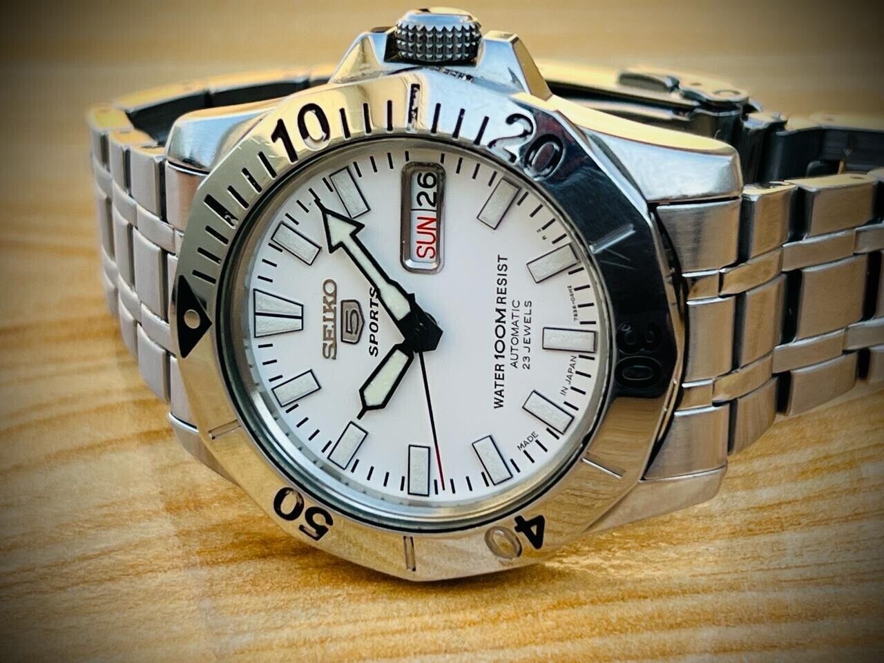 Vintage Seiko 5 Sports 100m 23 Jewels 7S36-02Y0 Gents Watch, Japan made 40mm