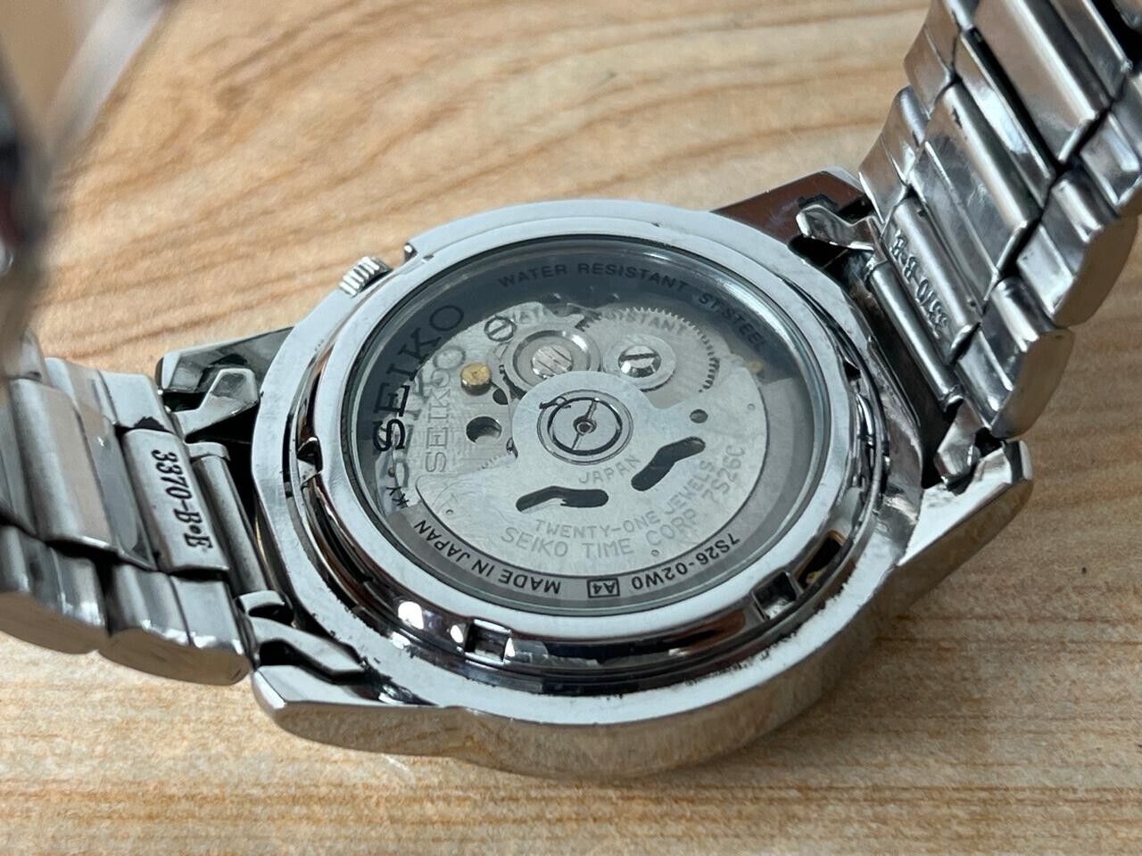 Seiko 5 Black Dial 7s26-02w0 Automatic 21 Jewels 39mm Men’s Watch, Perfect