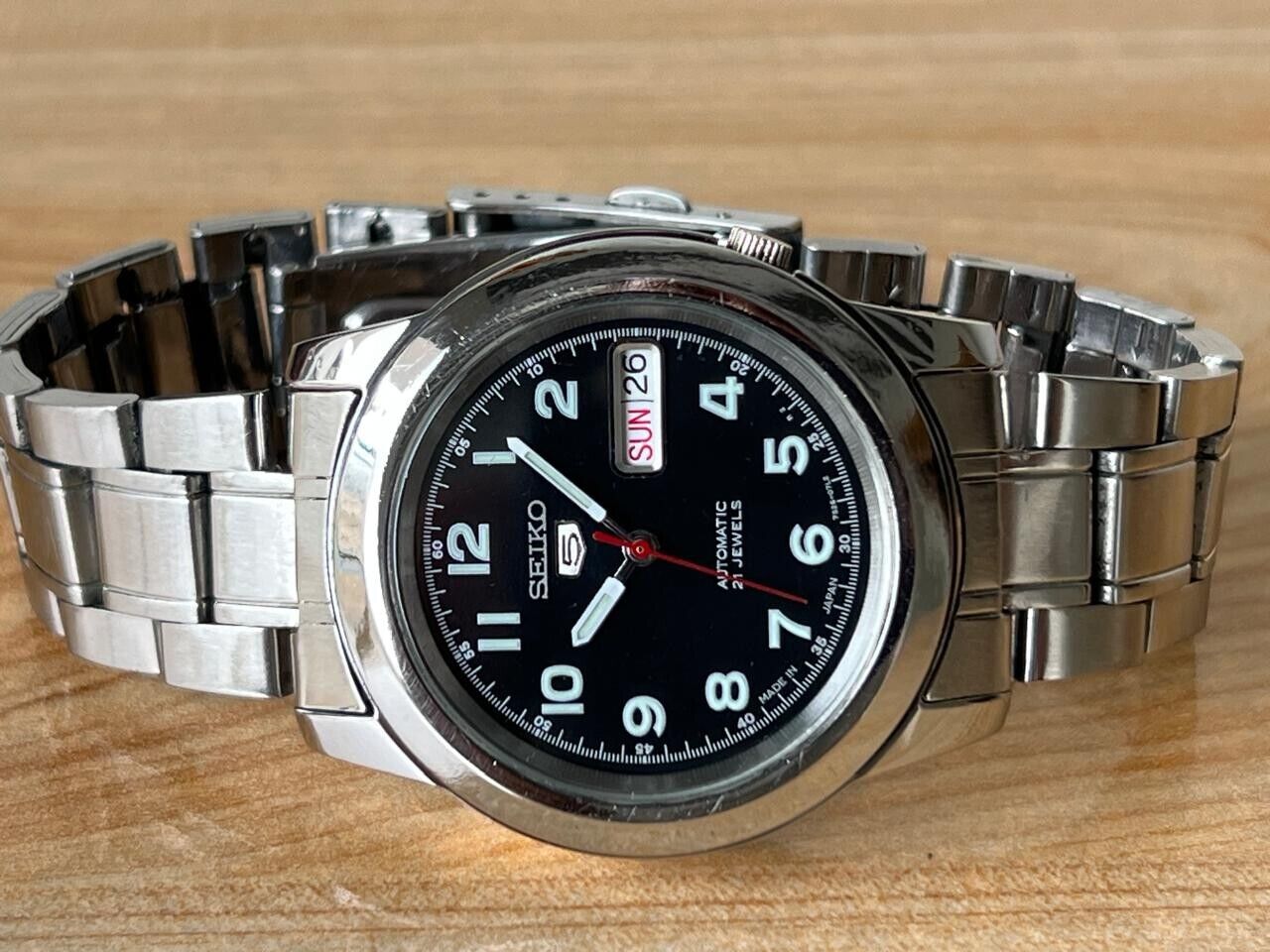 Seiko 5 Black Dial 7s26-02w0 Automatic 21 Jewels 39mm Men’s Watch, Perfect