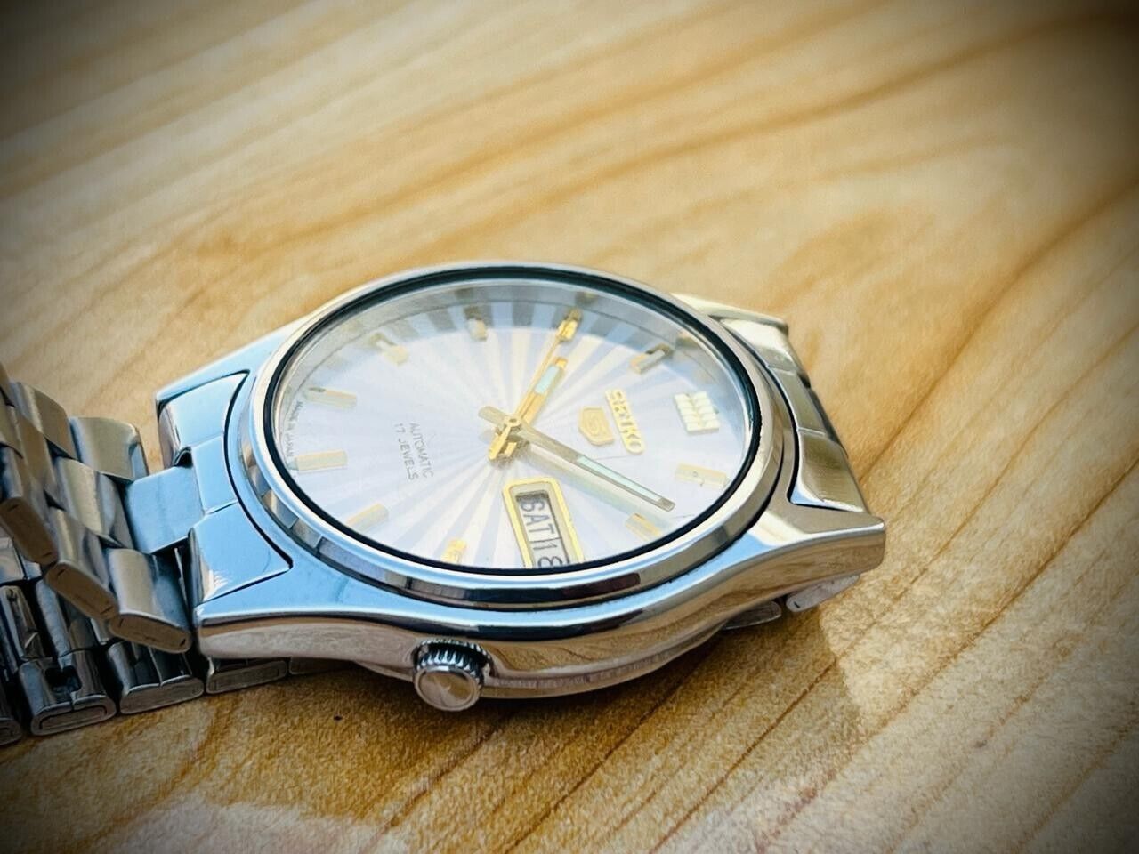 Vintage Seiko 5 Automatic 21 Jewels Rare Dial 7009-3101 Mens Watch 36mm