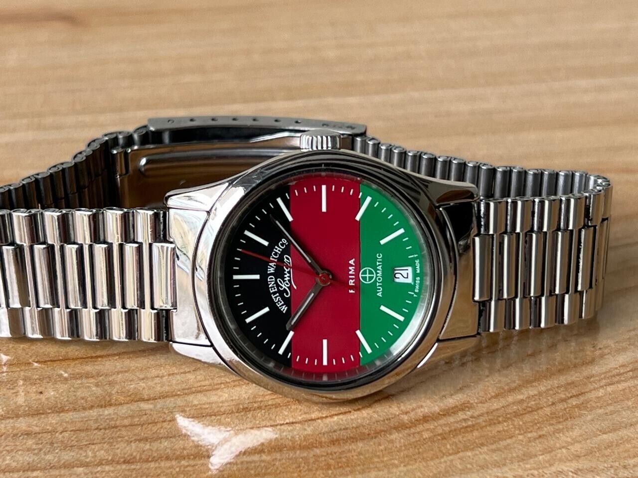 Vintage West End Co UAE Flag Dial 34mm Automatic Men’s Watch, Perfect