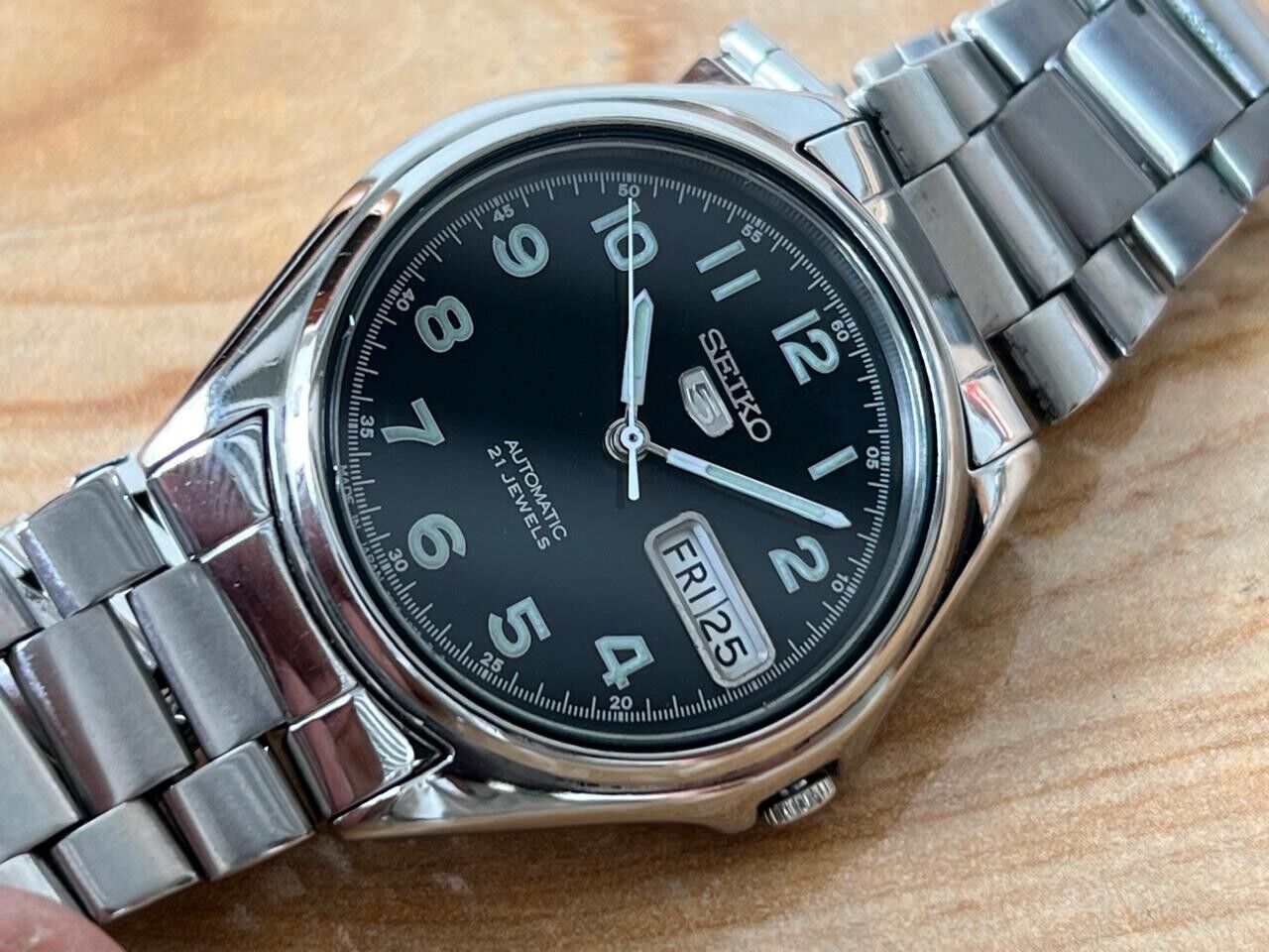 Seiko 5 Black Dial 7s26-0470 Automatic 21 Jewels 36mm Men’s Watch, Perfect