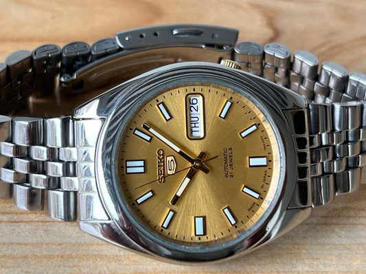 Seiko 5 Gold Dial 7s26-00x0 Automatic 21 Jewels 37mm Men’s Watch, Perfect