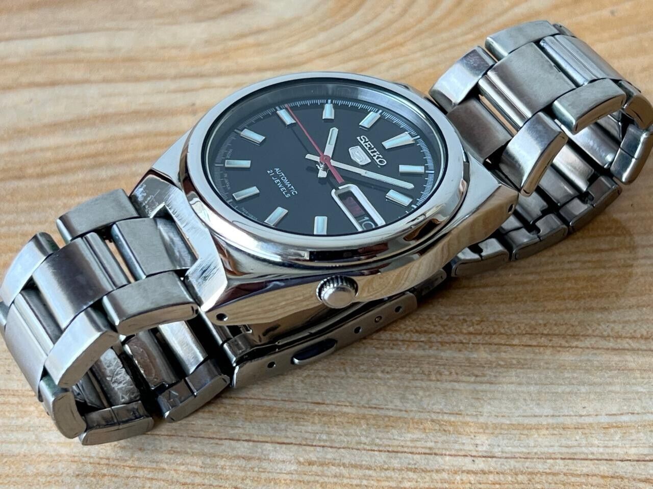 Seiko 5 Black Dial 7s26-02s0 Automatic 37mm Men’s Watch, Perfect