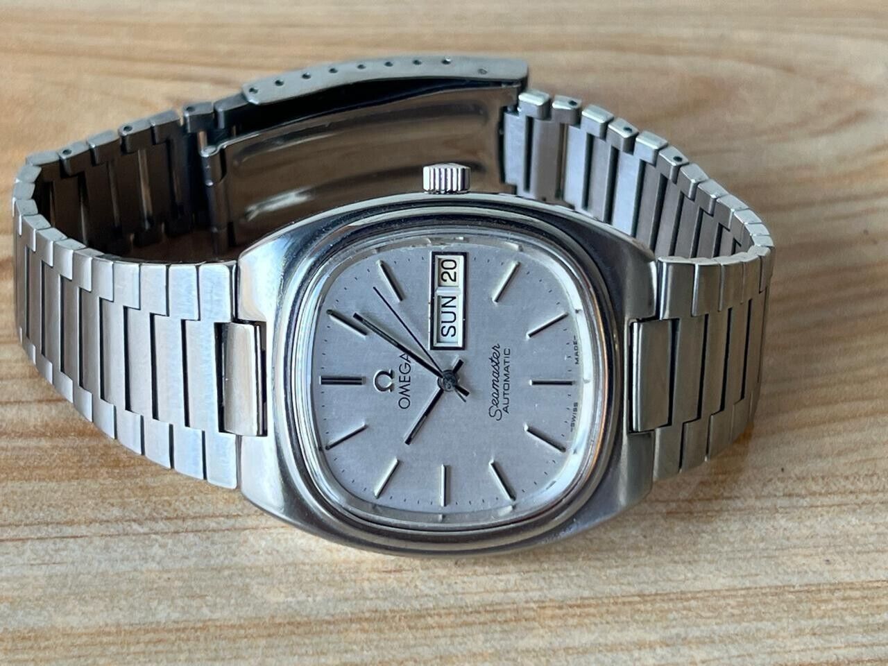 Vintage Omega Seamaster NOS Automatic 36mm Mens Watch 116.0213 Cal.1020