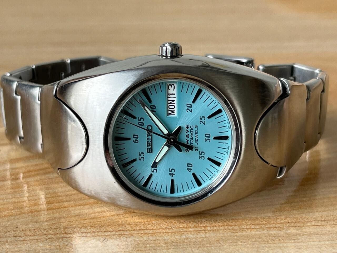 Vintage Seiko S-Wave Blue 21 Jewels 7s26-0190 Automatic Mens Watch, 37mm, Unique