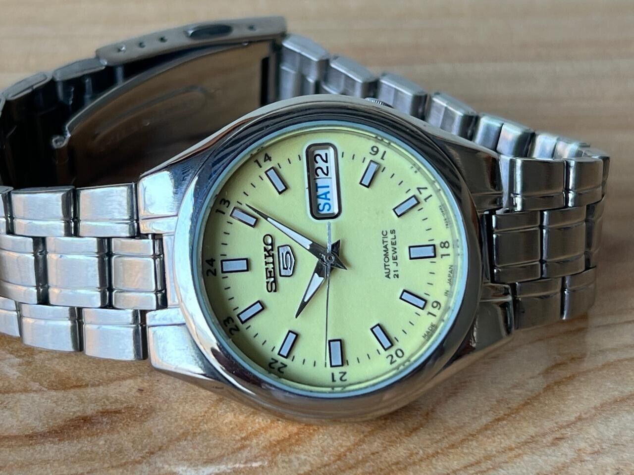 Seiko 5 Lume Dial 7s26-03e0 Automatic 35mm Men’s Watch, Perfect