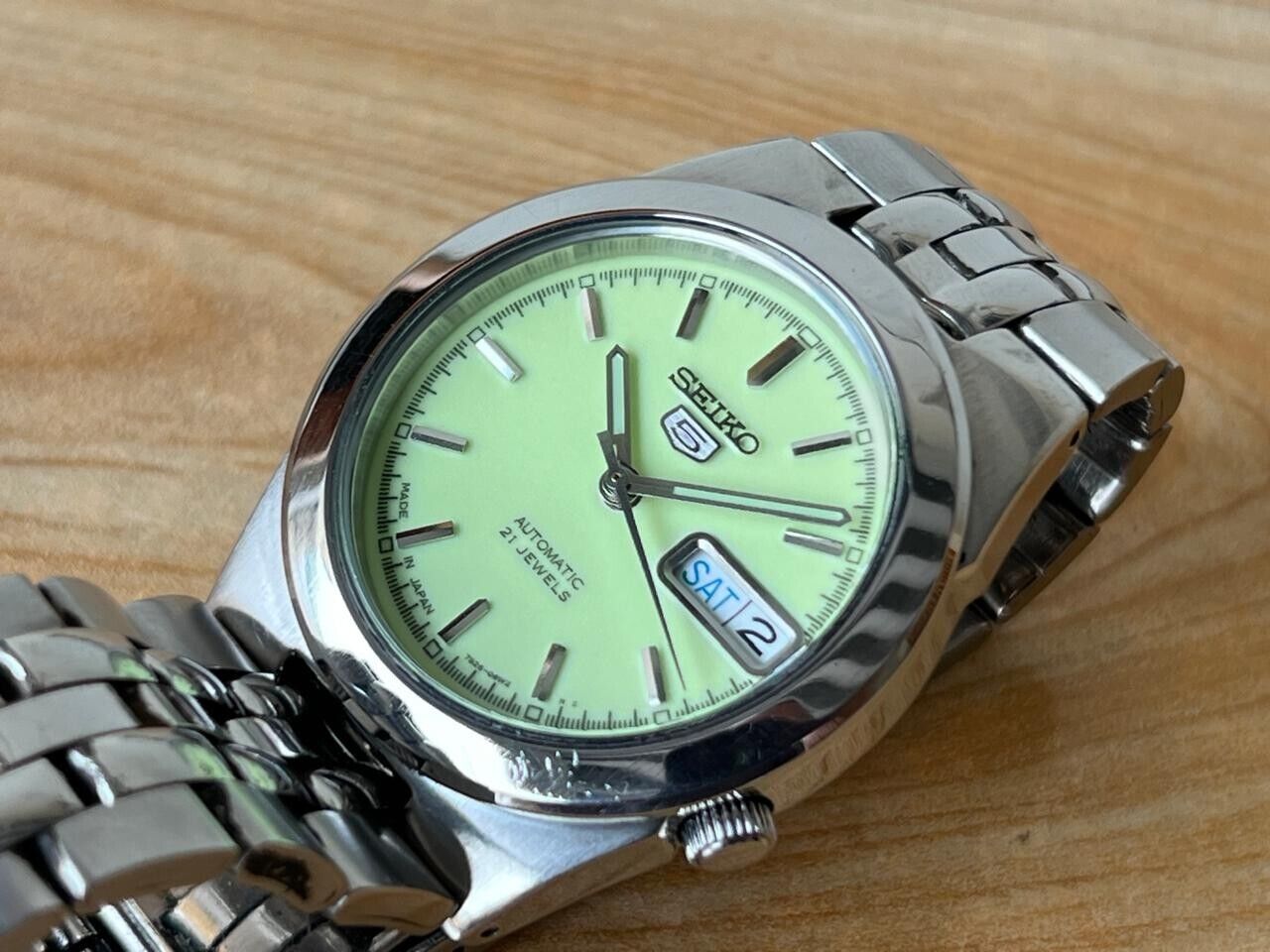 Seiko 5 Lume Dial 7s26-02v0 Automatic 21 Jewels 35mm Men’s Watch, Perfect