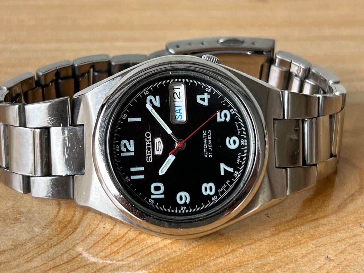 Seiko 5 Black Dial 7s26-02s0 Automatic 21 Jewels 36mm Men’s Watch, Perfect
