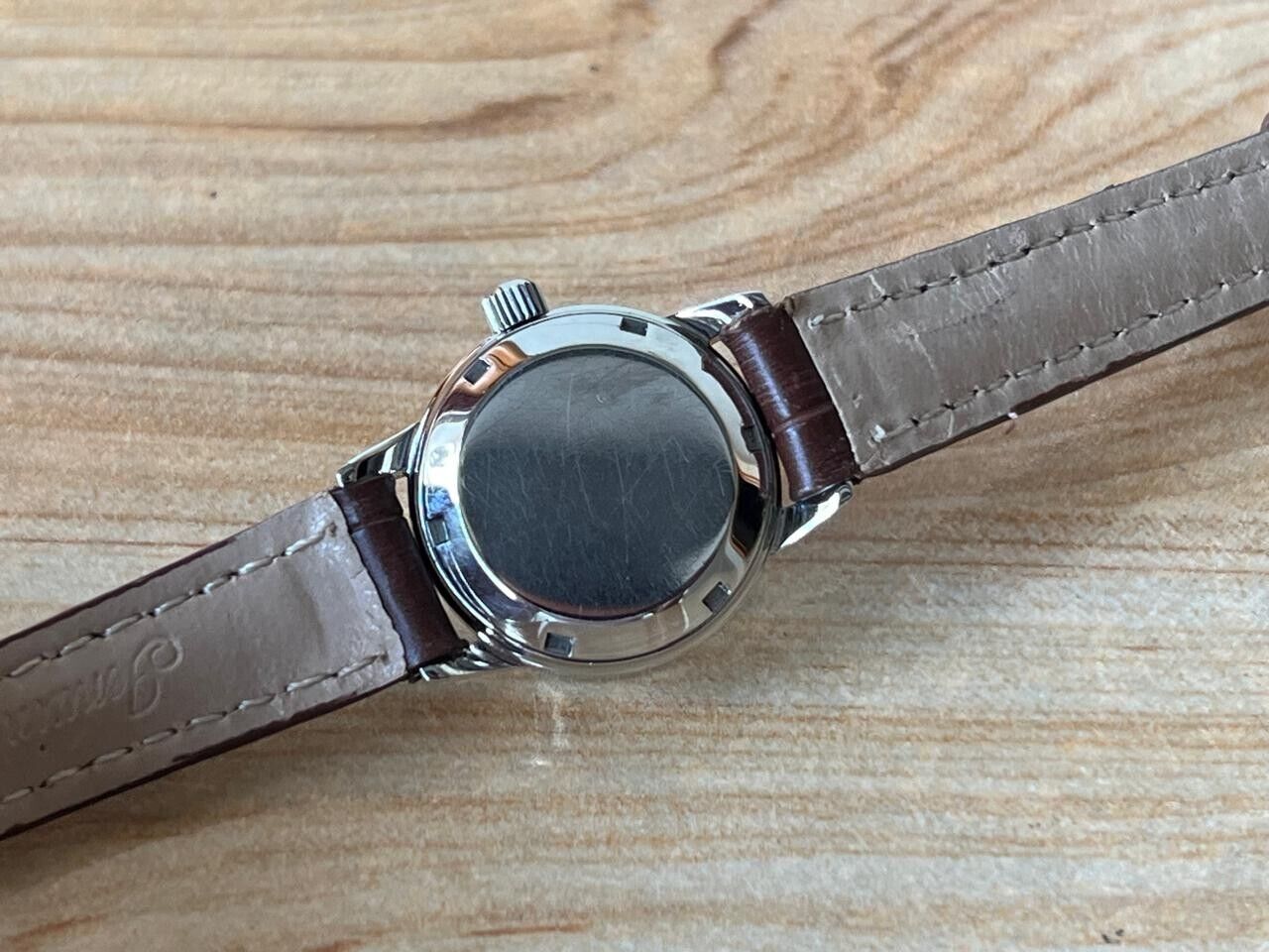 Vintage Omega Geneve NOS Automatic 23mm Ladies Watch 566.045 Cal.684