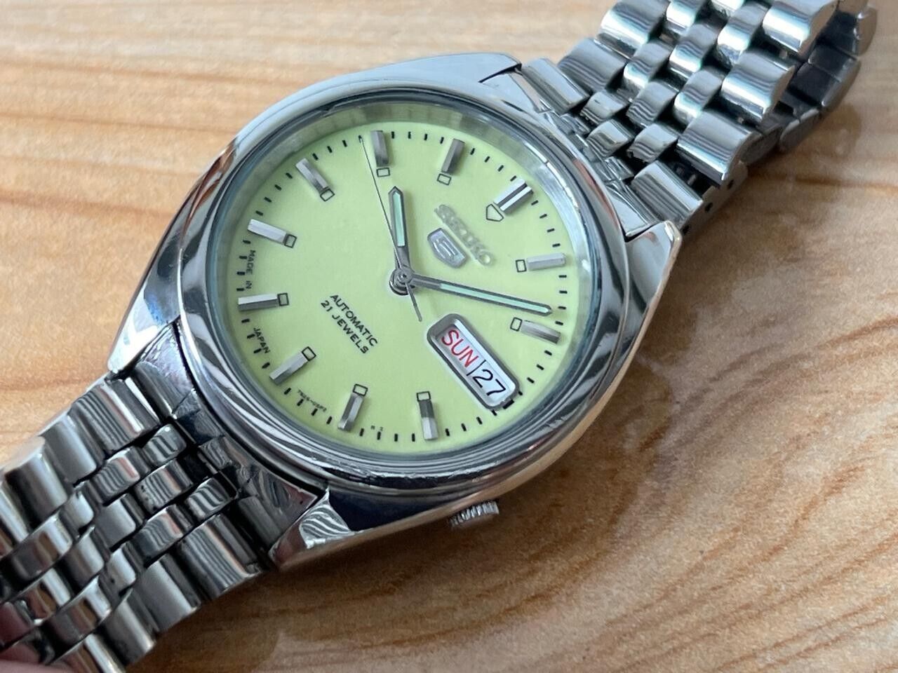 Seiko 5 Lume Dial 7s26-00x0 Automatic 21 Jewels 37mm Men’s Watch, Perfect