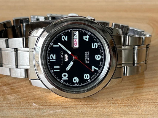 Seiko 5 Black Dial 7s26-02w0 Automatic 21 Jewels 39mm Men’s Watch, Perfect