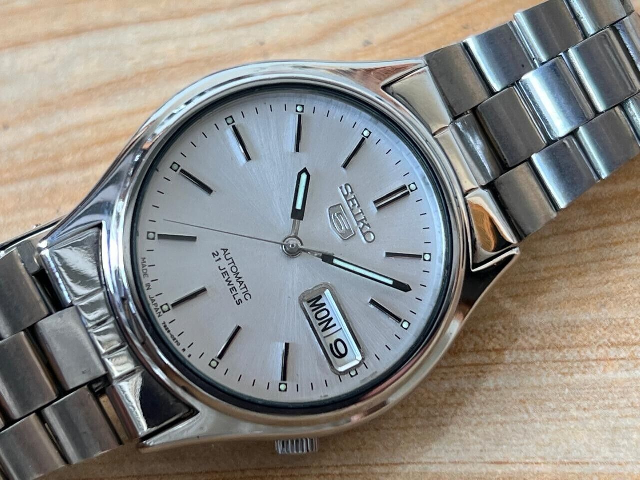 Vintage Seiko 5 Silver Dial 7s26-0590 Automatic 35mm Men’s Watch, Perfect