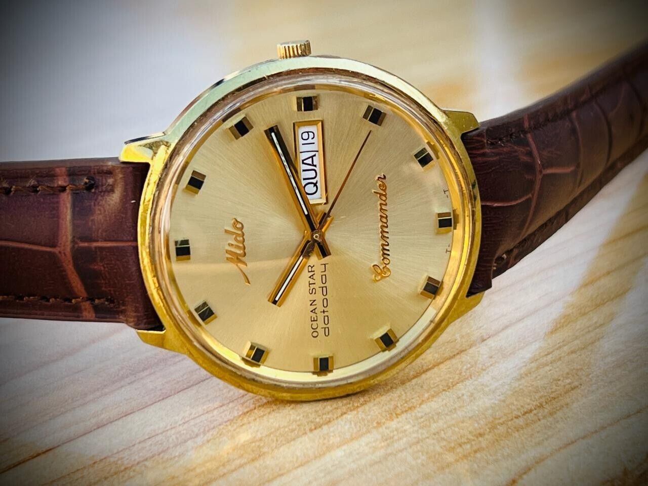 Vintage Mido Ocean Star Datoday Commander Mens Watch 38mm, Swiss Made