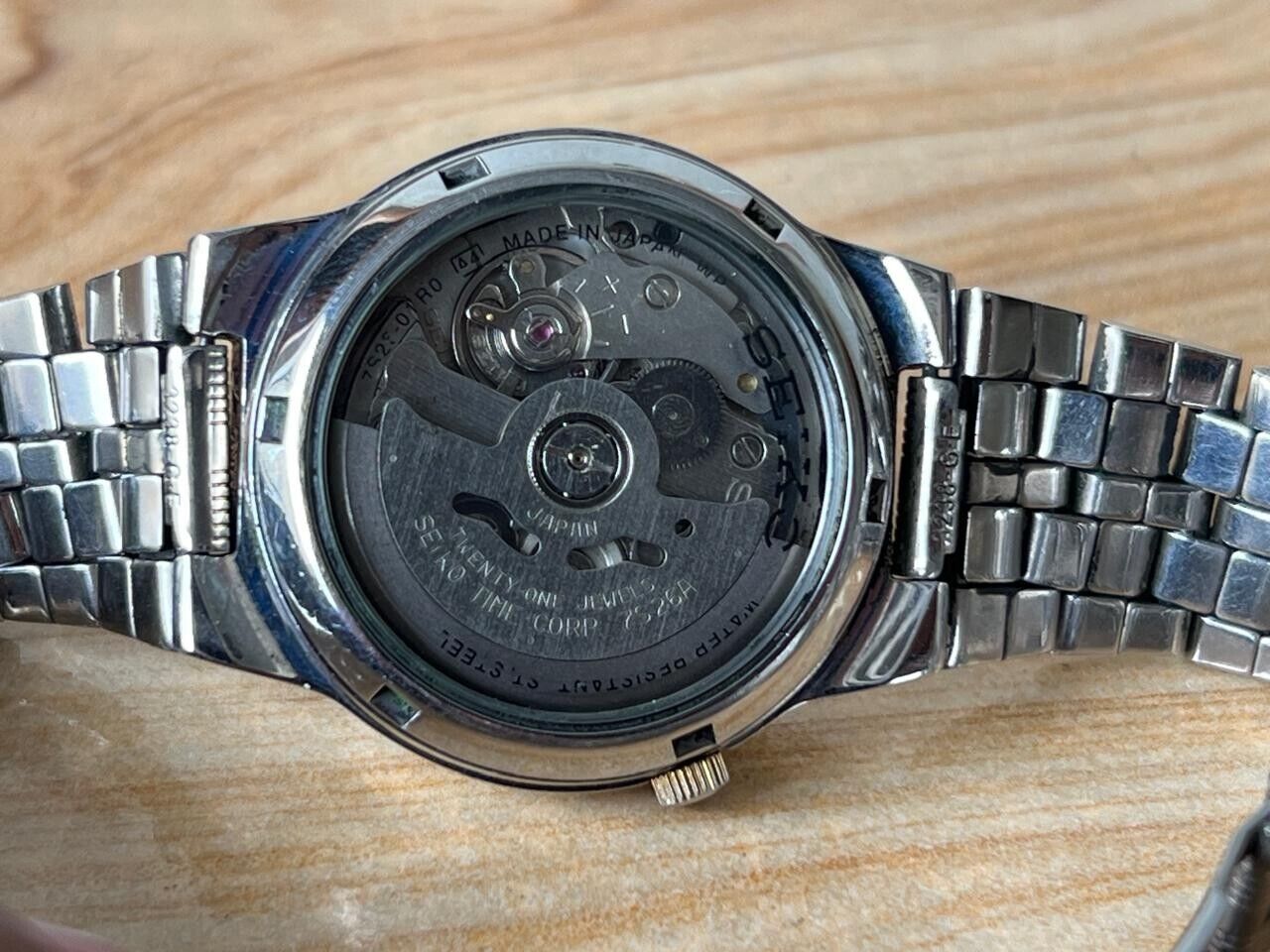 Seiko 5 RARE Dial 7s26-01r0 Automatic 21 Jewels 35mm Men’s Watch, Perfect
