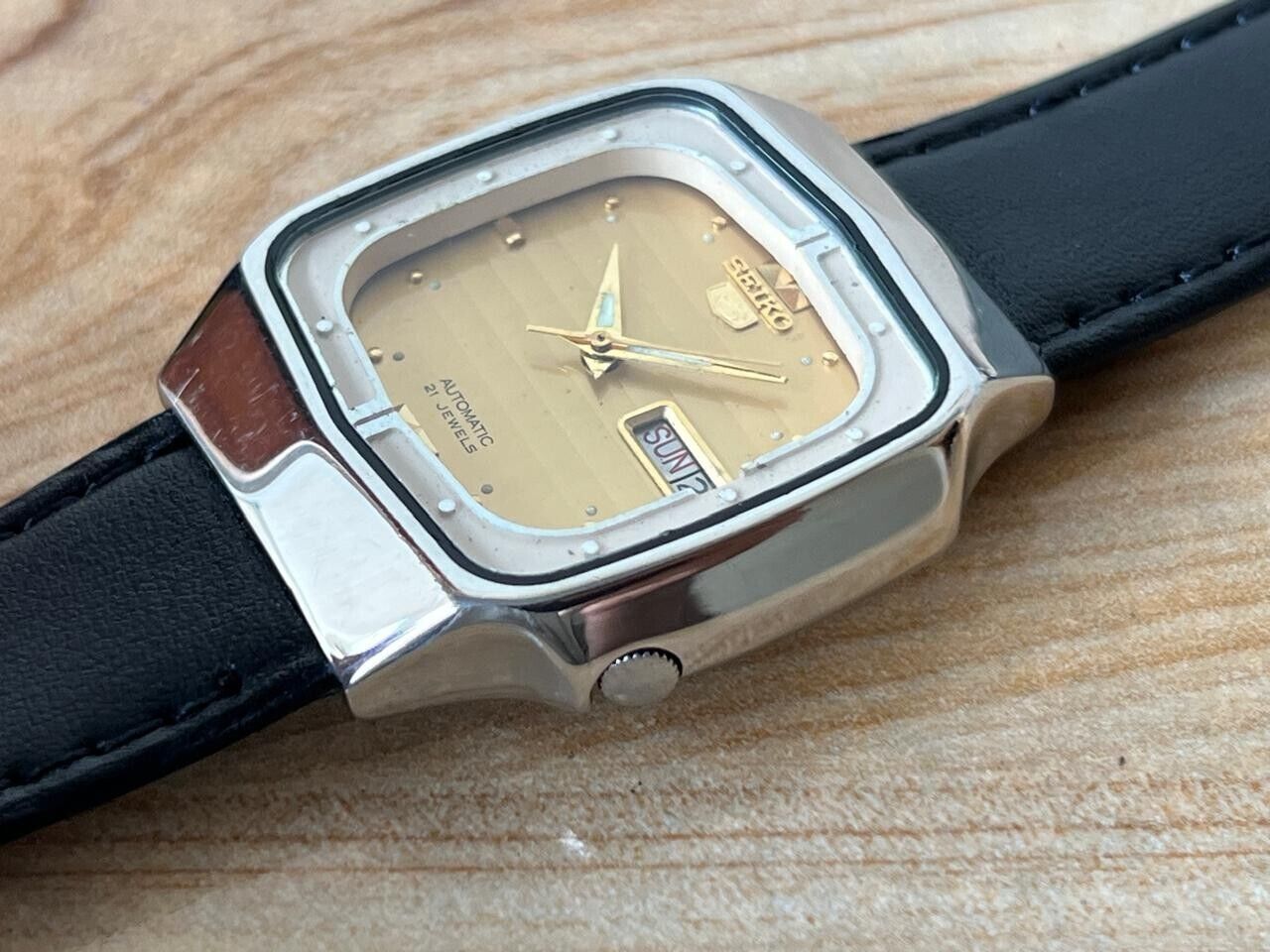 Vintage Seiko 5 Gold Dial 7009-8740 Automatic 37mm Men’s Watch, Perfect