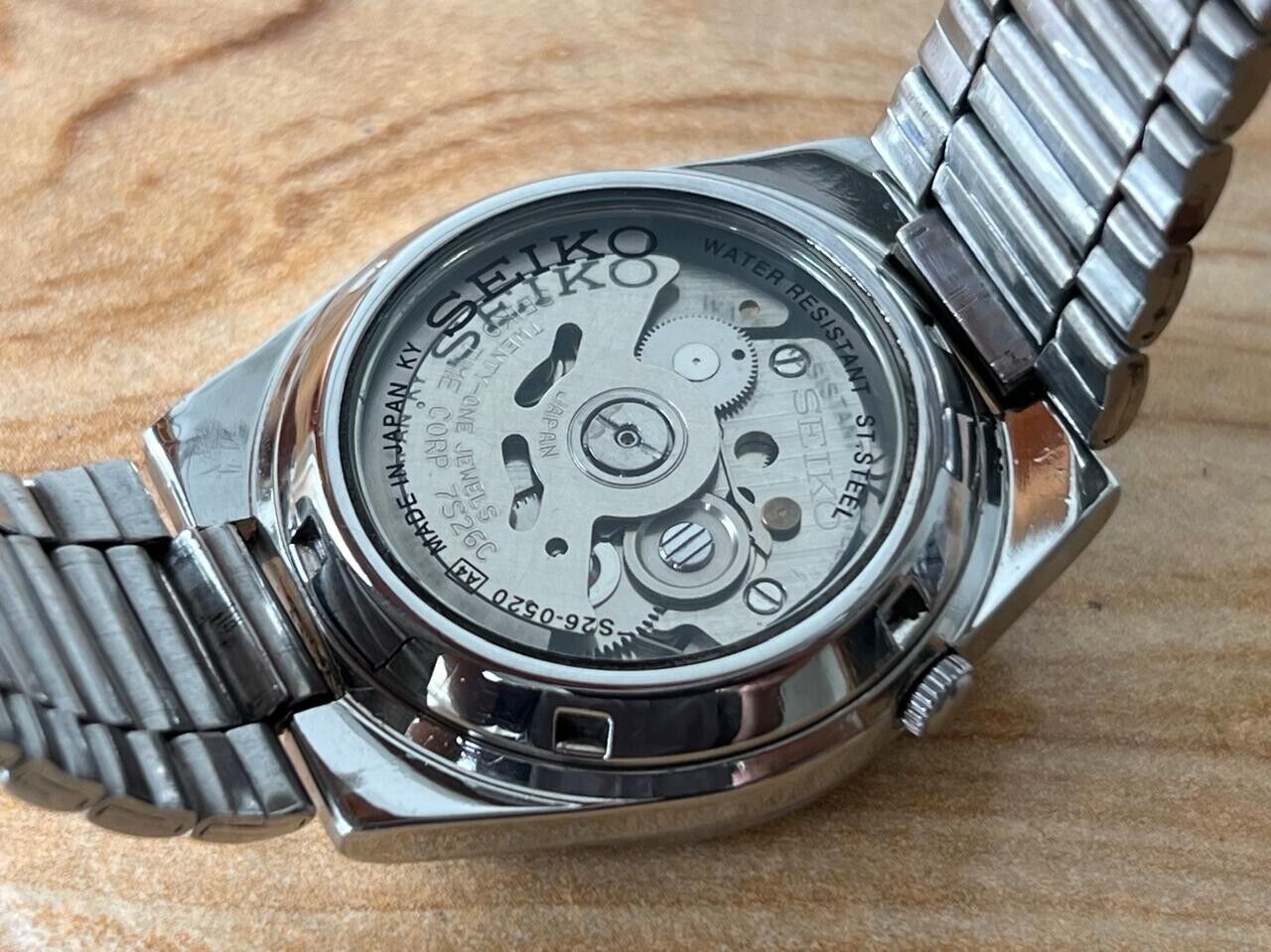 Seiko 5 Black Dial 7s26-0520 Automatic 21 Jewels 34mm Men’s Watch, Perfect