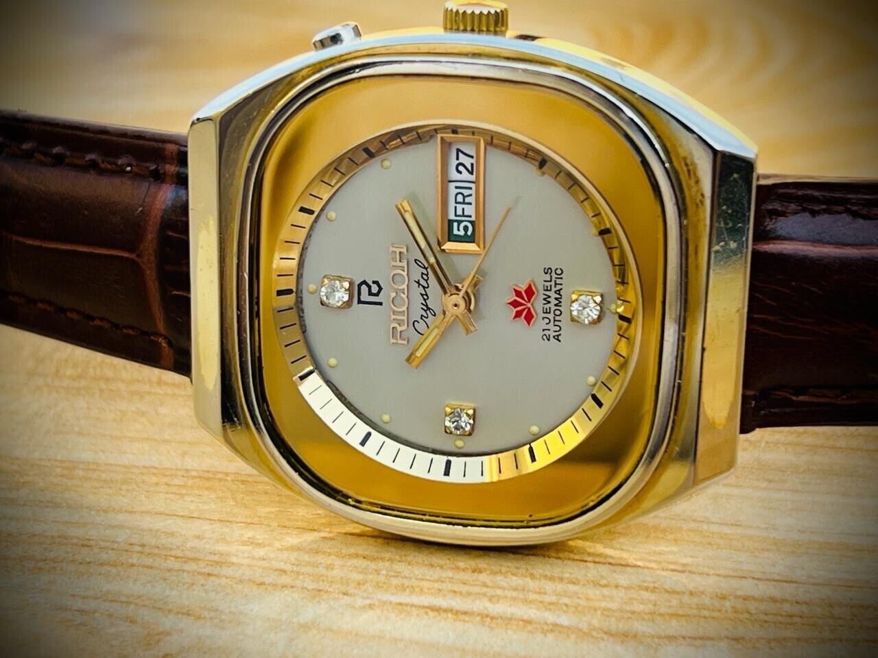 Vintage Ricoh Stunning Diamond Dial Manual Wind Mens Watch 37mm Perfect