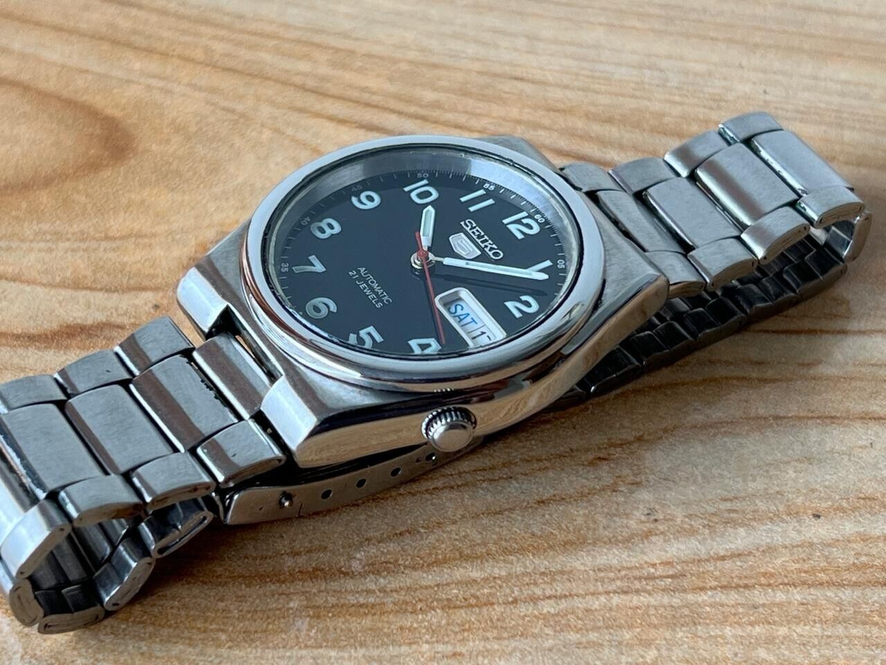 Seiko 5 Black Dial 7s26-0520 Automatic 21 Jewels 34mm Men’s Watch, Perfect