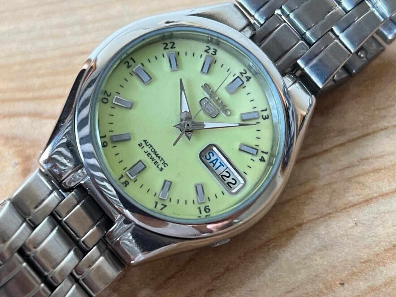 Seiko 5 Lume Dial 7s26-03e0 Automatic 35mm Men’s Watch, Perfect