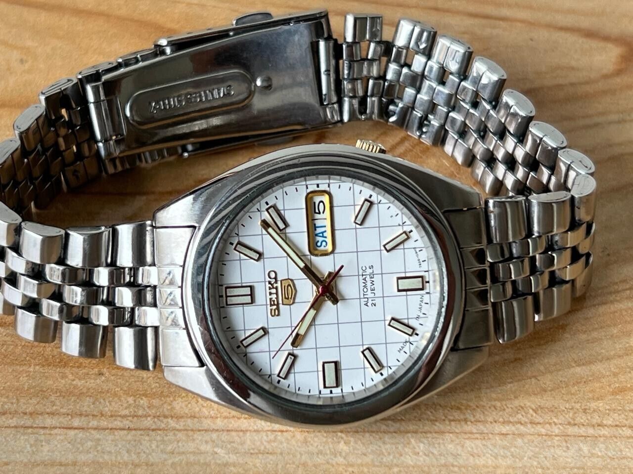 Seiko 5 White Dial 7s26-02c0 Automatic 21 Jewels 37mm Men’s Watch, Perfect