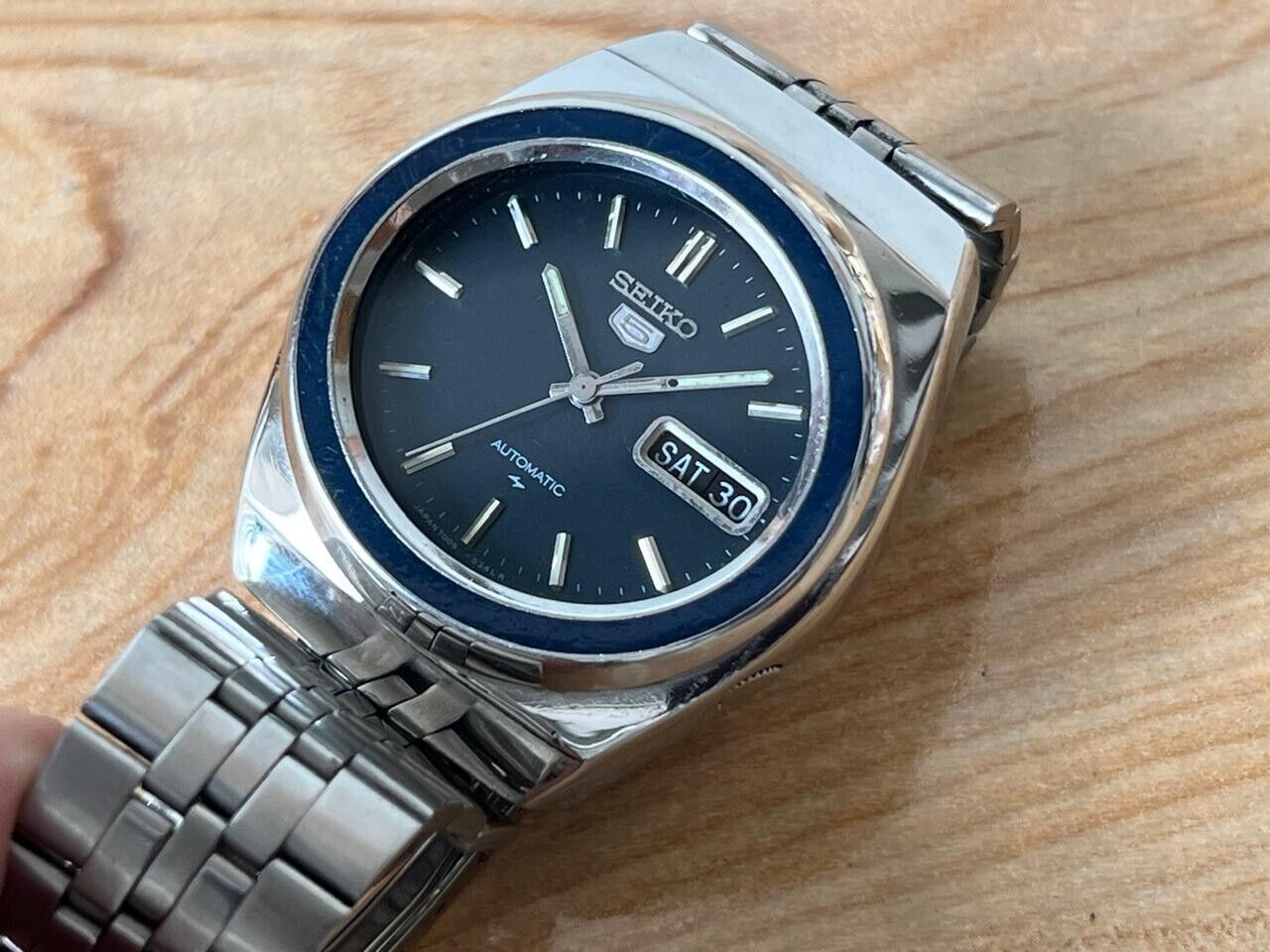 Vintage Seiko 5 Blue Dial 7009-5240 Automatic 38mm Men’s Watch, Perfect