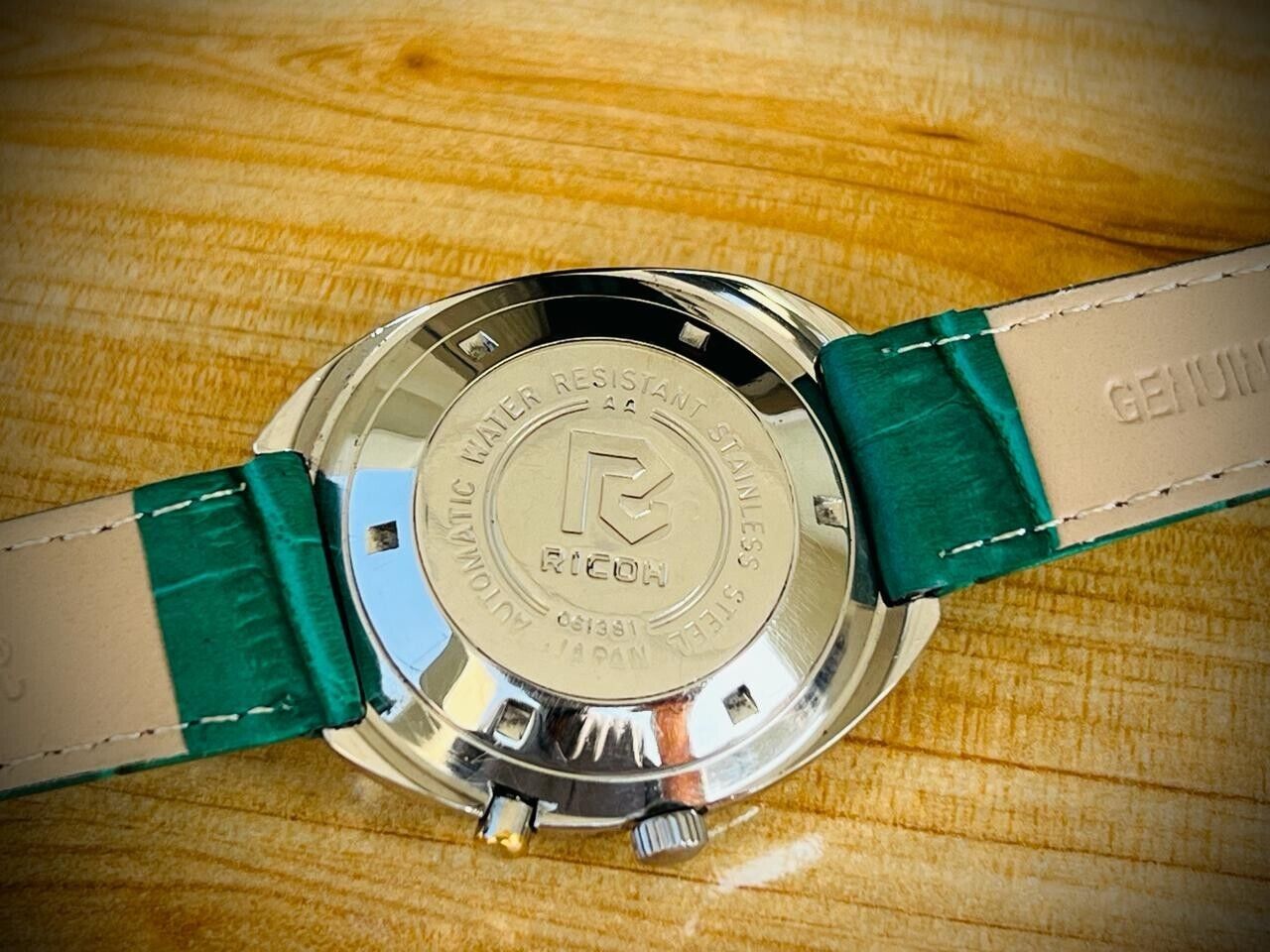Vintage Watch Ricoh Green Dial 21J Automatic Rare 40mm Mens Watch