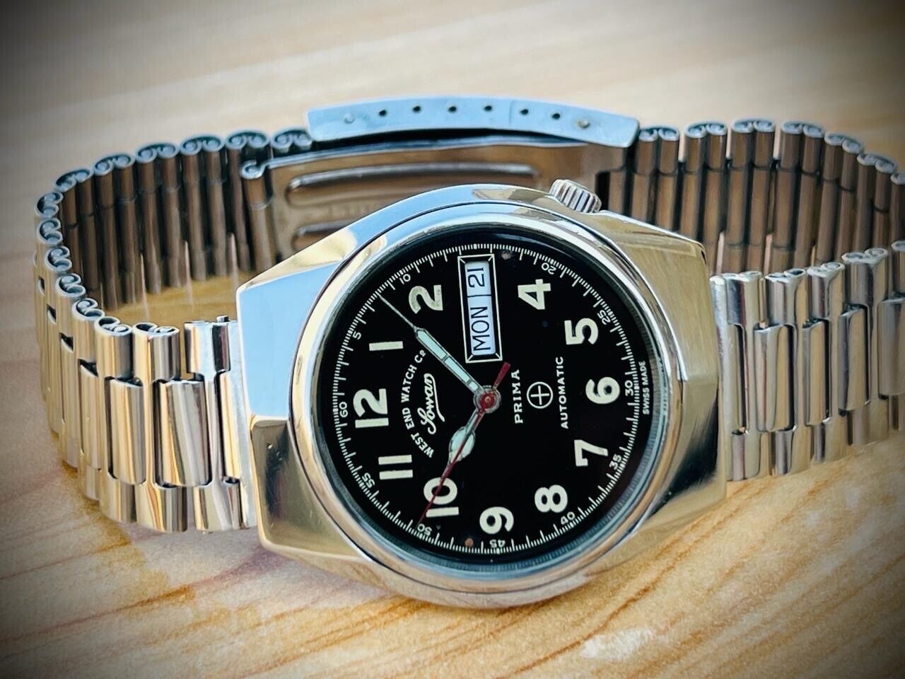 Vintage West End Black Dial 36mm Automatic Gents Watch Swiss Made, Perfect