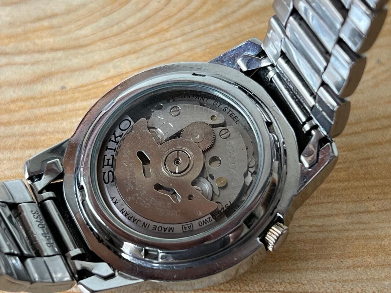 Seiko 5 Lume Dial 7s26-02w0 Automatic 21 Jewels 39mm Men’s Watch, Perfect