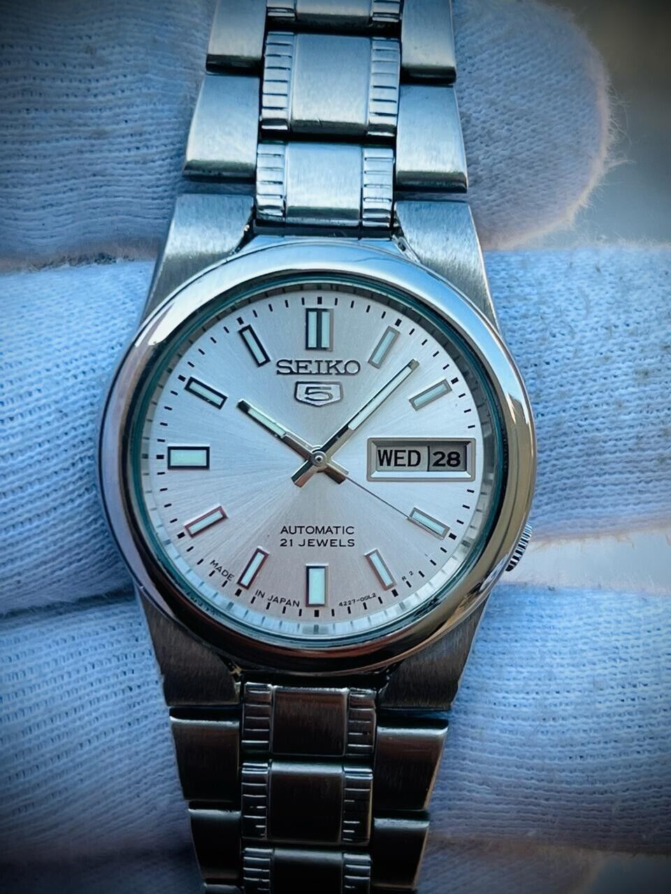 Vintage Seiko 5 Automatic Silver Dial Unisex Watch 32mm