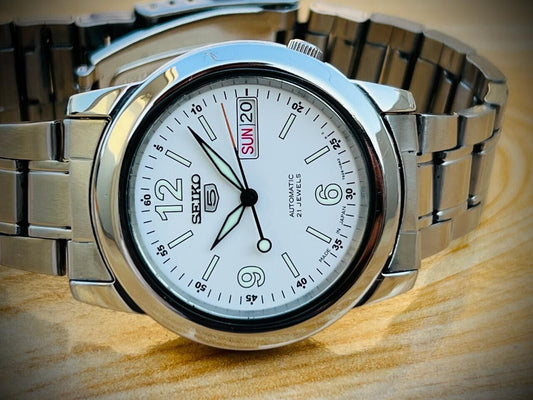 Seiko 5 Automatic 21 Jewels Gold Dial, 7S26-02W0 39mm Men’s Watch