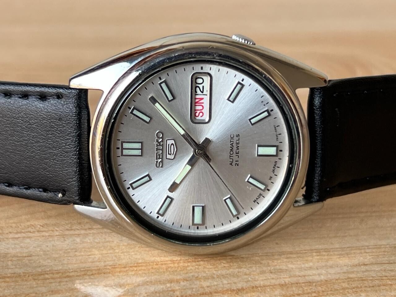 Seiko 5 Silver Dial 7s26-02c0 Automatic 37mm Men’s Watch, Perfect