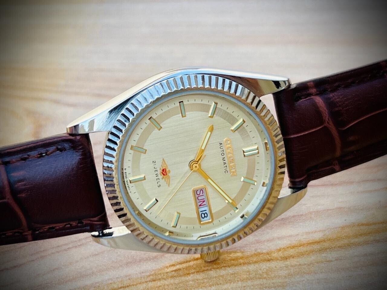 Vintage Citizen Stunning Dial Automatic Mens Watch 36mm Perfect